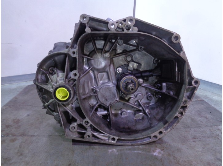 Recambio de caja cambios para peugeot 3008 1.2 12v e-thp / puretech referencia OEM IAM 20CA67 2859134 1611852780