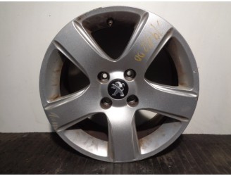 Recambio de llanta para peugeot 3008 1.2 12v e-thp / puretech referencia OEM IAM 9684880380 R167.0J16CH4-32 