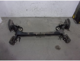 Recambio de puente trasero para peugeot 3008 1.2 12v e-thp / puretech referencia OEM IAM 5148W3 DISCOS 4 AGUJEROS BURRA