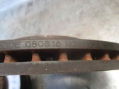 Replacement front brake disc for Ford Focus saloon (CAK) 1.8 TDCi cat OEM IAM reference 4410264 DF4036 TRW