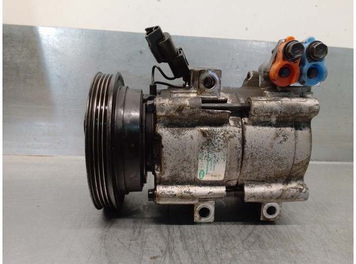 Recambio de compresor aire acondicionado para kia joice 2.0 cat referencia OEM IAM 97701M2000 