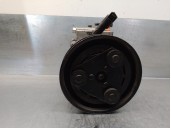 Recambio de compresor aire acondicionado para kia joice 2.0 cat referencia OEM IAM 97701M2000  