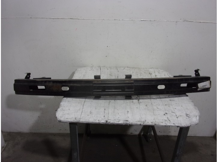 Recambio de refuerzo paragolpes delantero para hyundai elantra (xd) 1.6 16v cat referencia OEM IAM 865302D000 DE HIERRO 