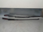 Recambio de brazo limpia delantero derecho para opel vivaro furgón/combi (07.2006 =>) 2.0 16v cdti referencia OEM IAM 4408570 44