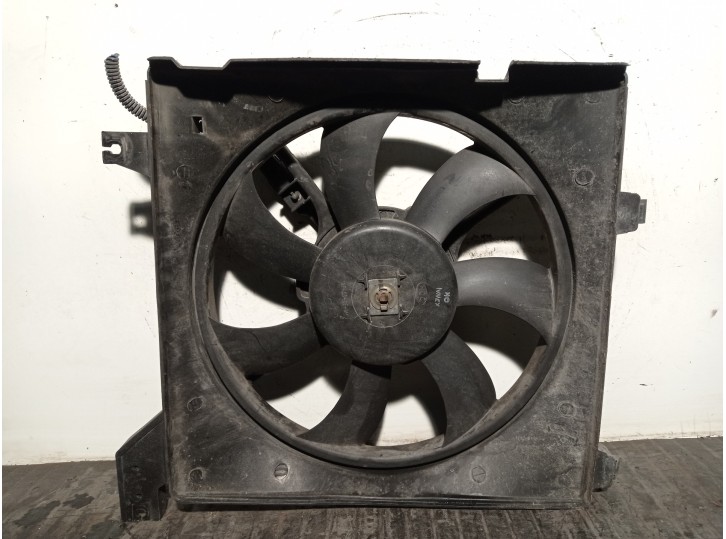 Recambio de electroventilador para hyundai elantra (xd) 1.6 16v cat referencia OEM IAM 253802DXXX 253862D000 