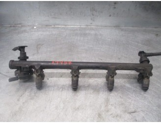 Recambio de rampa inyectora para renault megane i scenic (ja0) 1.6 referencia OEM IAM 7700106024  