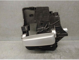 Recambio de maneta interior trasera derecha para peugeot partner kombi 1.6 16v hdi referencia OEM IAM 9682100677 DE CORREDERA 5 