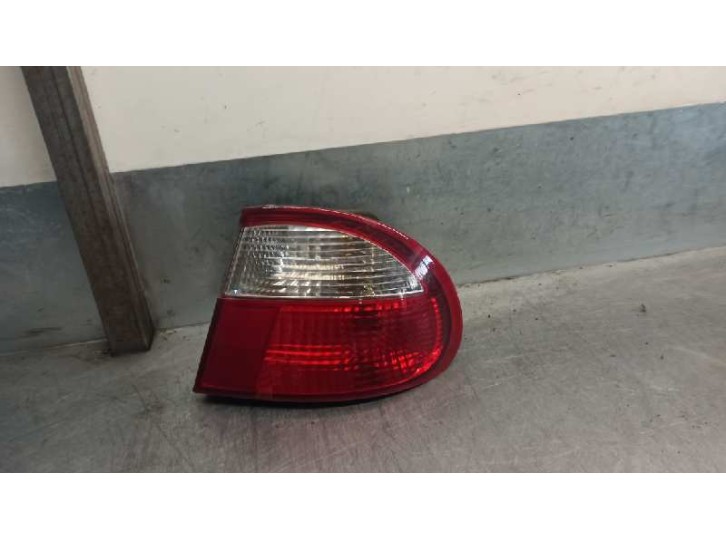 Replacement right rear light for Daewoo Lanos 1.5 CAT OEM IAM reference 96304621 4-DOOR WING
