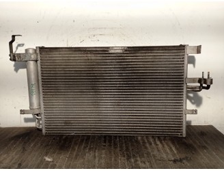 Recambio de condensador / radiador aire acondicionado para hyundai elantra (xd) 1.6 16v cat referencia OEM IAM 976062D600  