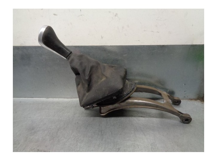 Recambio de palanca cambio para bmw x3 (e83) 2.0 turbodiesel cat referencia OEM IAM 25113448340 138074 