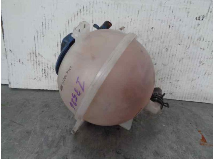 Recambio de deposito expansion para volkswagen golf iii berlina (1h1) 1.9 tdi referencia OEM IAM 1H0121407A  