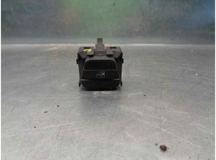 Recambio de mando elevalunas delantero derecho para volkswagen golf iii berlina (1h1) 1.9 tdi referencia OEM IAM 1H0959855C  