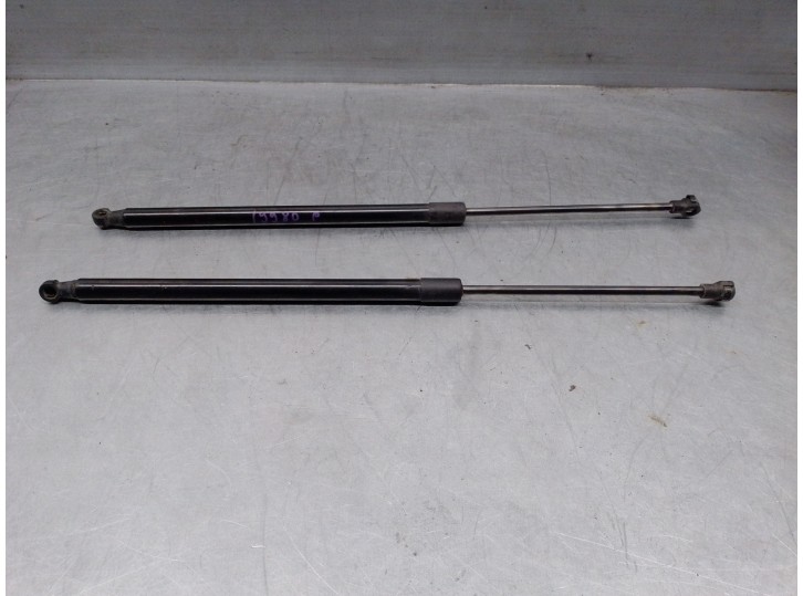 Replacement tailgate / boot lid struts for BMW 3 Series Touring (E46) 2.0 16V Diesel CAT OEM IAM reference 51248232873 
