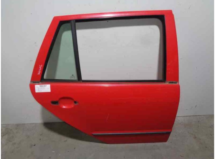 Recambio de puerta trasera derecha para skoda fabia familiar (6y5) referencia OEM IAM 6Y9833052 ROJA 5 PUERTAS