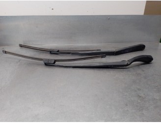 Recambio de brazo limpia delantero derecho para saab 9-3 berlina 1.8 cat referencia OEM IAM 12755306 DELA E IZQUI 