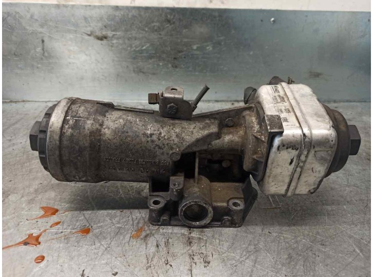 Recambio de soporte filtro aceite para volkswagen caddy ka/kb (2k) 1.9 tdi referencia OEM IAM 045115389J 