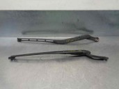 Replacement front right wiper arm for Audi A6 Avant (4B5) 2.5 V6 24V TDI OEM IAM reference 