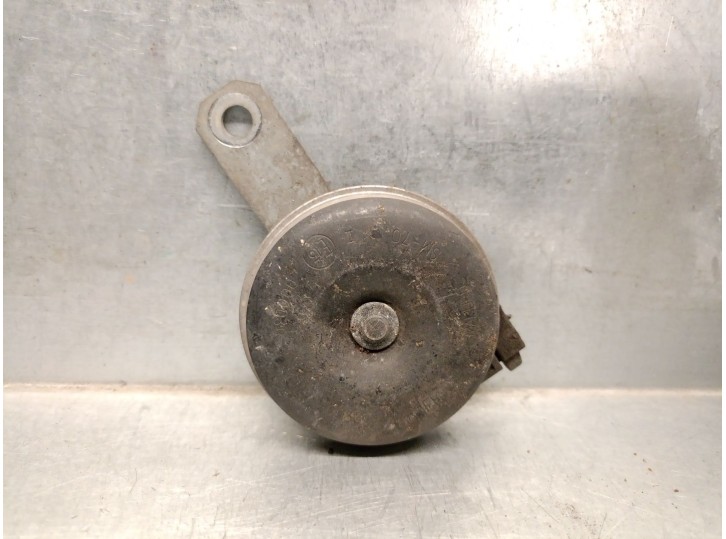 Recambio de claxon para subaru outback (bs) 2.0 d awd (bsd) referencia OEM IAM 86012AL000 86012AL000 