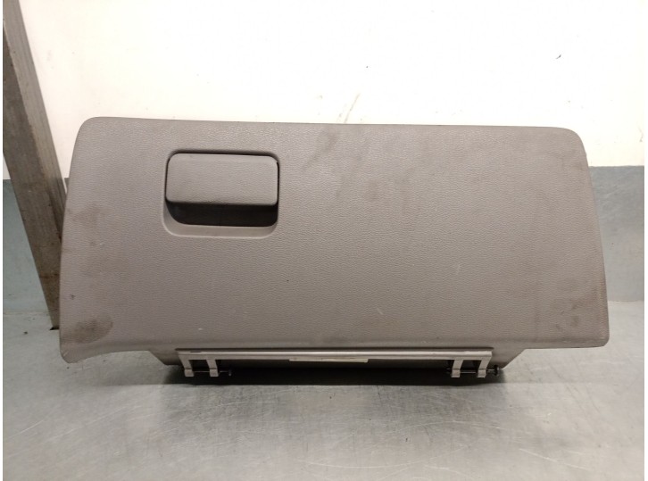 Recambio de guantera para hyundai h350 furgoneta 2.5 crdi referencia OEM IAM 8472259000 8472059000YBA 