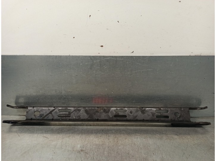 Recambio de brazo suspension superior trasero izquierdo para volvo xc90 2.4 diesel cat referencia OEM IAM 9200217 