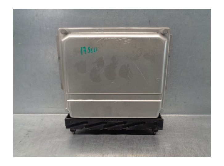 Recambio de centralita motor uce para volvo s60 berlina 2.4 diesel cat referencia OEM IAM 08677708A 0281010319 BOSCH