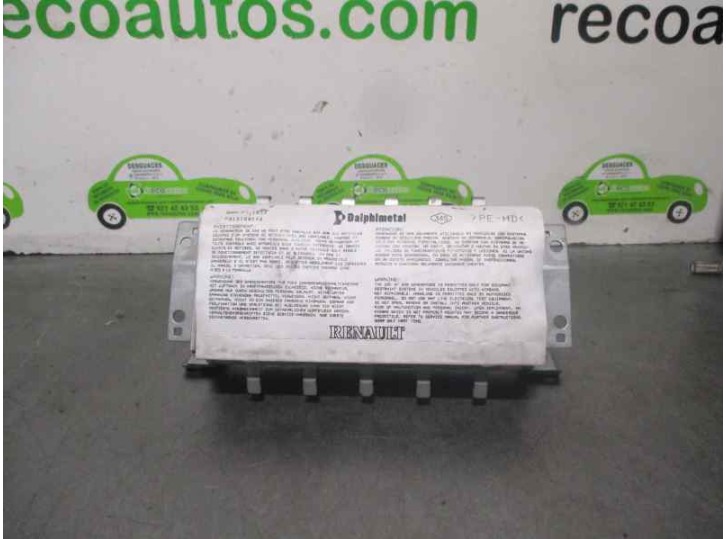 Recambio de airbag delantero derecho para renault clio iii 1.5 dci diesel referencia OEM IAM 8200303498  