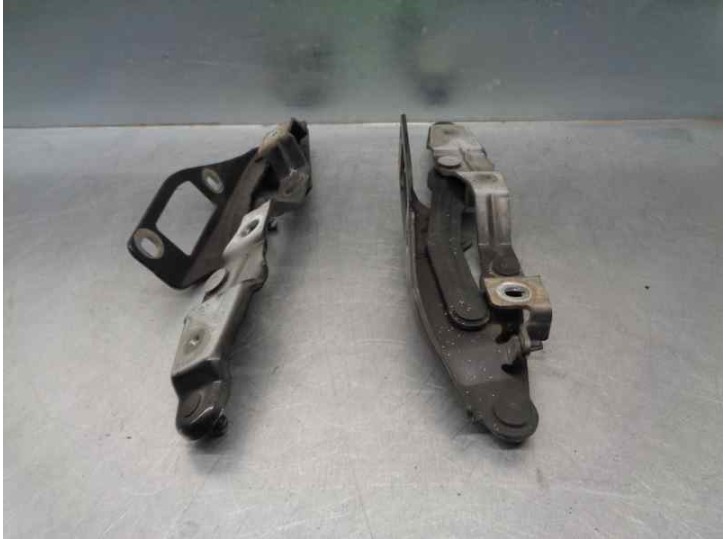 Recambio de bisagra capot para audi tt (8n3/8n9) 1.8 20v turbo referencia OEM IAM 8N0823301  