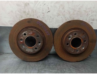 Recambio de disco freno delantero para renault clio ii fase ii (b/cb0) 1.5 dci diesel referencia OEM IAM DDF1096  