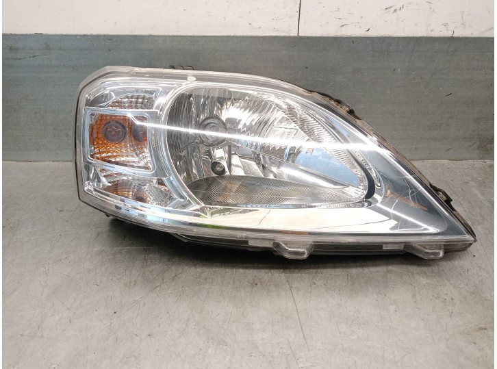 Recambio de faro derecho para dacia logan mcv 1.5 dci diesel cat referencia OEM IAM 085511174R 8200744754 DEPO