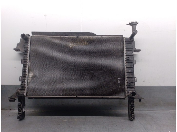 Recambio de radiador agua para hyundai h350 furgoneta 2.5 crdi referencia OEM IAM 2530159020 2530159020 