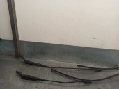 Replacement front right wiper arm for Peugeot Partner Kombi Premium OEM IAM reference 6429FJ 