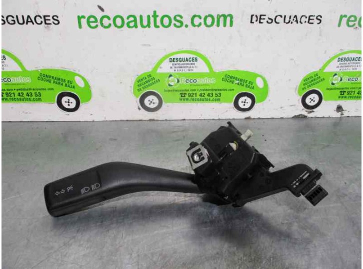 Recambio de mando luces para seat toledo (5p2) 1.9 tdi referencia OEM IAM 1K0953513 