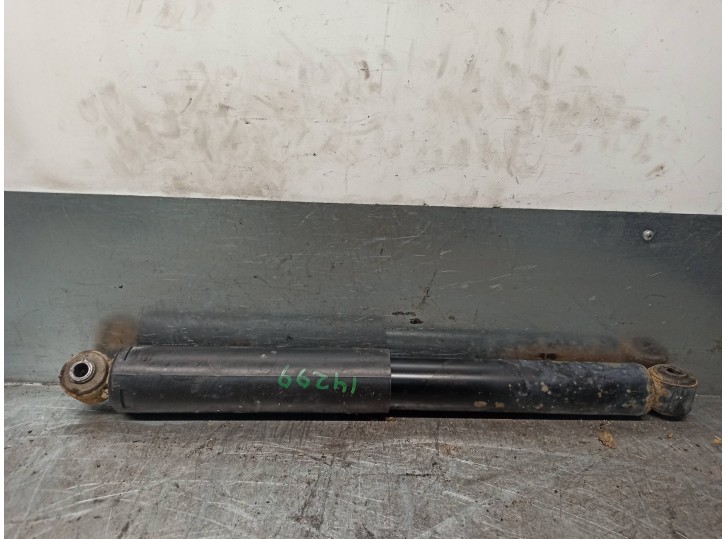 Replacement rear left shock absorber for Chrysler Jeep Cherokee (KJ) 2.8 CRD CAT OEM IAM reference 52088573AE 