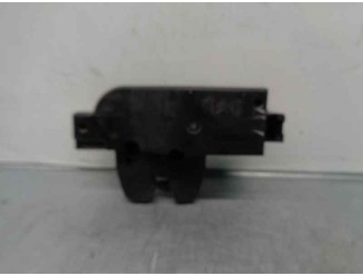 Replacement trunk / tailgate lock for Peugeot 1007 Sport OEM IAM reference 9657614780 3 PINS 3 DOORS