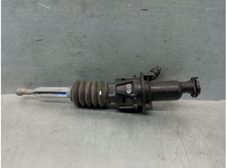 Recambio de bomba embrague para toyota proace furgoneta (mdz_) 1.6 d4d (mdz9) referencia OEM IAM 9809425180 9809425180 170612213