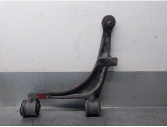 Recambio de brazo suspension inferior delantero izquierdo para renault master desde ´98 2.5 diesel referencia OEM IAM 8200767822