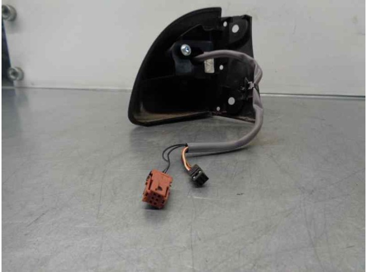 Recambio de retrovisor izquierdo para peugeot 1007 sport referencia OEM IAM 8153WQ 5 PINES 