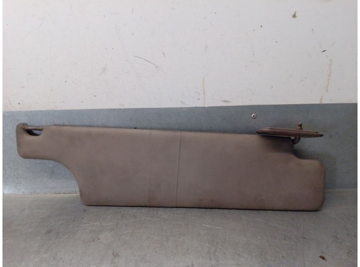 Recambio de parasol derecho para renault master desde ´98 2.5 diesel referencia OEM IAM 7700351709 7700351709 