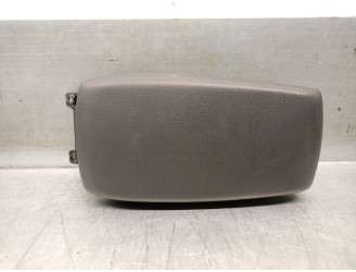 Recambio de apoyabrazos central para hyundai i20 ii (gb, ib) 1.2 referencia OEM IAM 84660C8000TRY 84660C8000TRY 