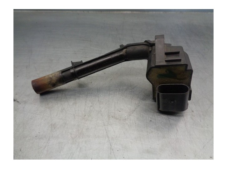 Recambio de bobina encendido para mercedes-benz clase c (w205) lim. 2.0 cgi cat referencia OEM IAM A2749061400 DELPHI