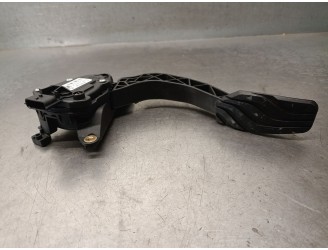Recambio de potenciometro pedal para renault captur ii referencia OEM IAM 180100879R 180100879R 6PV01290205