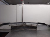 Recambio de rejilla delantera para renault master desde ´98 2.5 diesel referencia OEM IAM 7700352125 