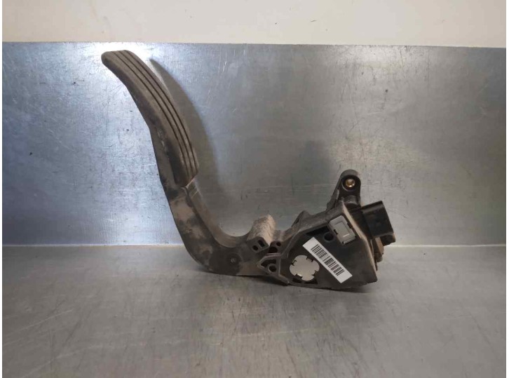 Recambio de potenciometro pedal para dacia dokker 1.5 blue dci diesel fap cat referencia OEM IAM 180021343R  