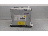 Replacement multifunction display for Volkswagen Golf VI (5K1) 2.0 TDI DPF OEM IAM reference 3C8035195 