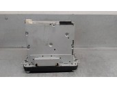 Replacement multifunction display for Volkswagen Golf VI (5K1) 2.0 TDI DPF OEM IAM reference 3C8035195 