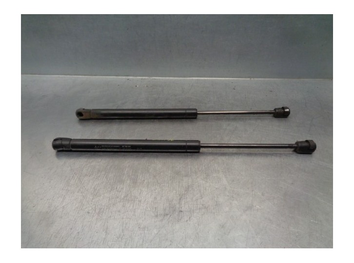 Replacement boot / tailgate dampers for Chevrolet Kalos 1.4 cat OEM IAM reference 96540939 
