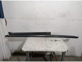 Recambio de faldon lateral para ford transit courier b460 monospace 1.5 tdci referencia OEM IAM 2152928 2152928 