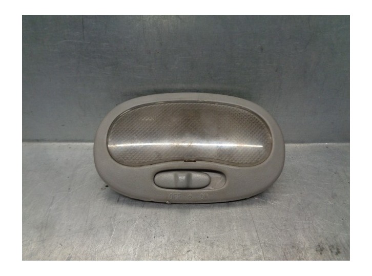 Recambio de luz interior para chevrolet kalos 1.4 cat referencia OEM IAM 96540312 