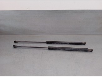 Replacement trunk / tailgate struts for Alfa Romeo Giulietta (191) 1.6 JTDM CAT OEM IAM reference 50509830 