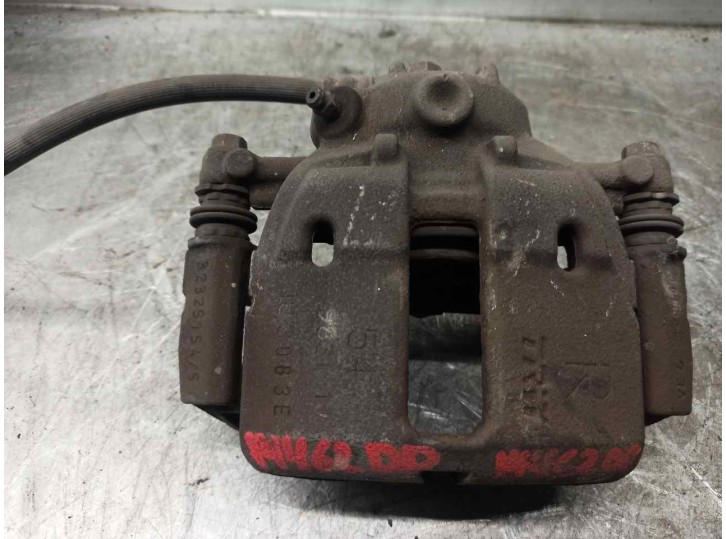 Recambio de pinza freno delantera derecha para smart forfour 1.5 cat referencia OEM IAM A4544200601 IU3083E TRW